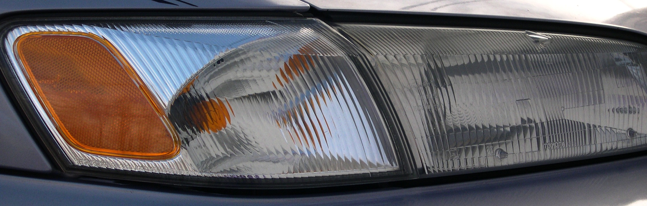 Headlight Buffing Service Headlight Buffing Service